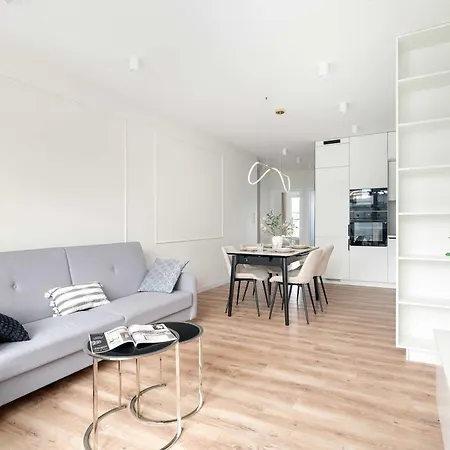 Apartament Przestronny Z 2 Sypialniami By Renters Poznań