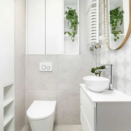 Przestronny Z 2 Sypialniami By Renters Apartment Posen